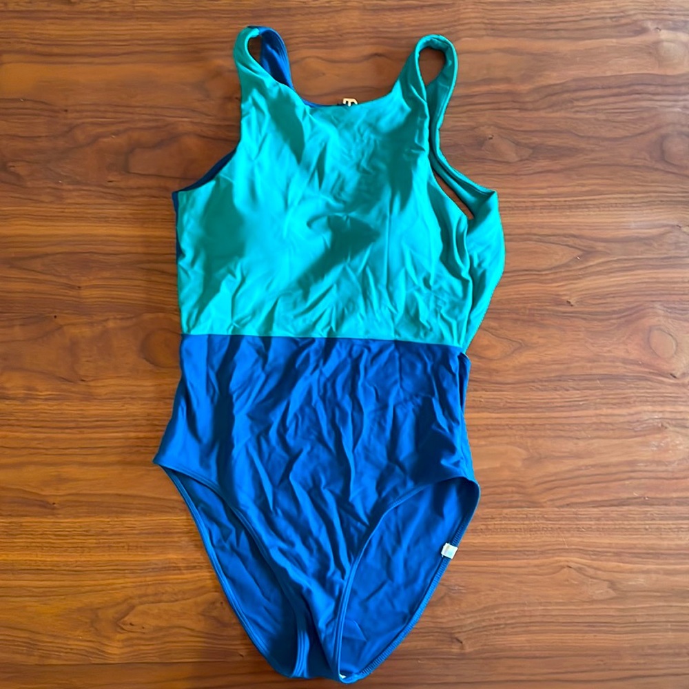 Summersalt “the cove” suit